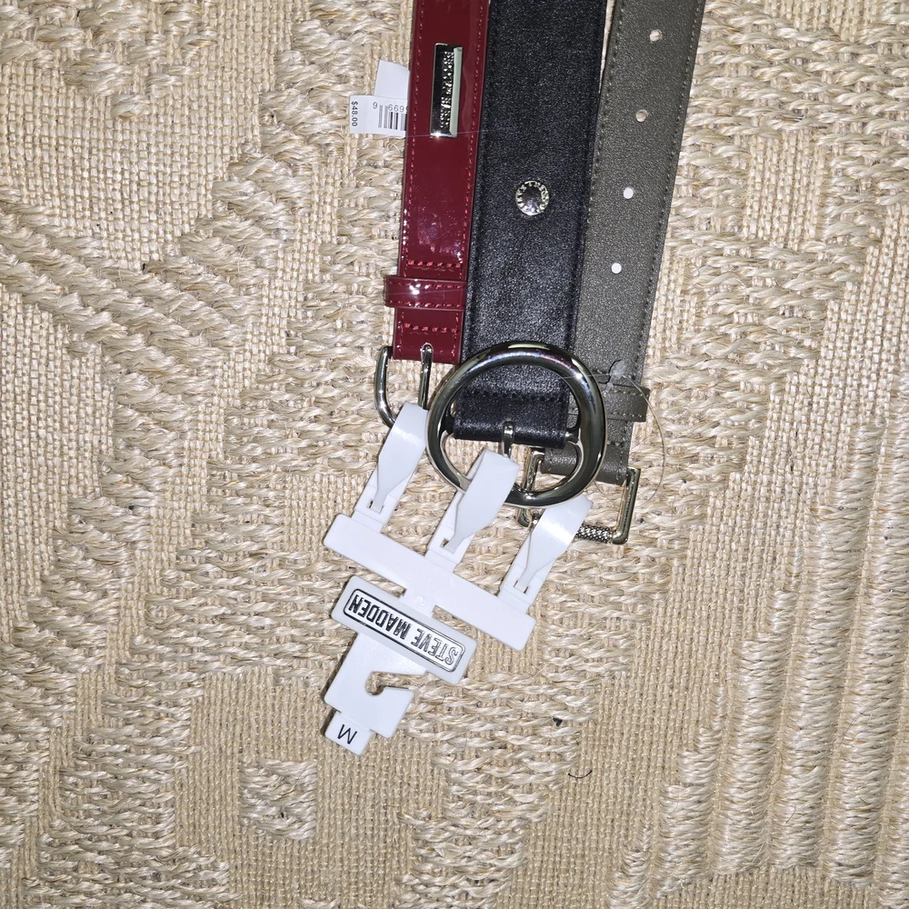 Steve Madden Trio Belt Set in Black, Brown, and Red - Picture 7 of 10